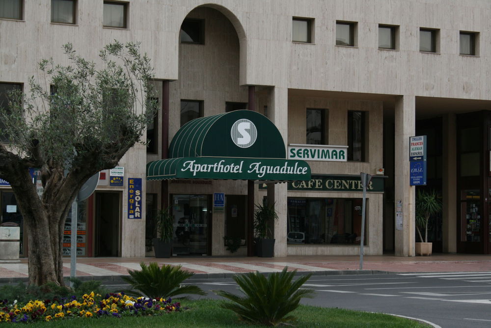 Apartahotel Aguadulce 아구아둘세 외부 사진