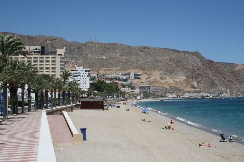 Apartahotel Aguadulce 아구아둘세 외부 사진